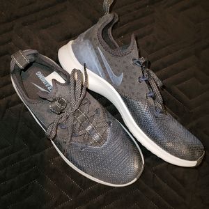 Nike FREE TR 8 Black Metallic Navy Womens Size 8.5
